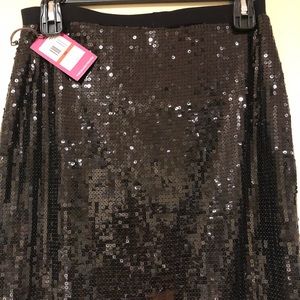 NWT Vince Camuto sequin skirt